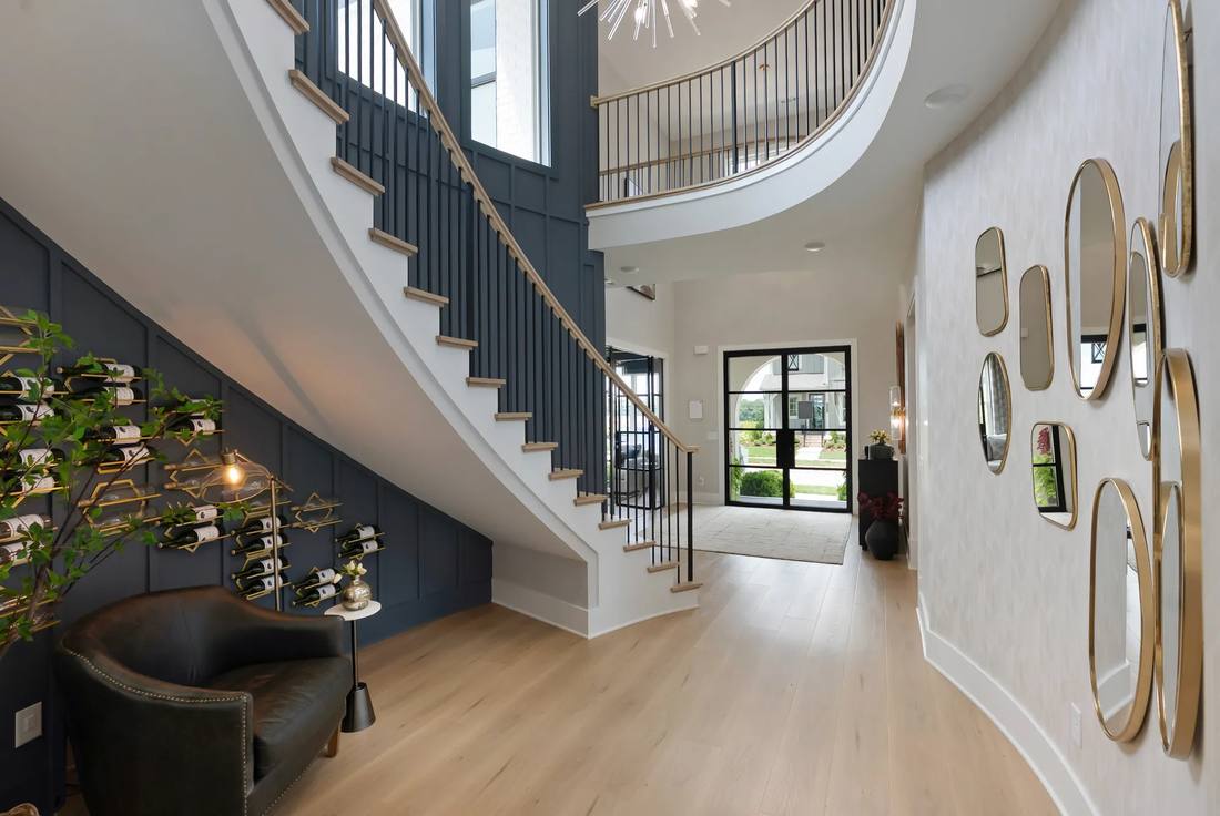 Modern curved staircase